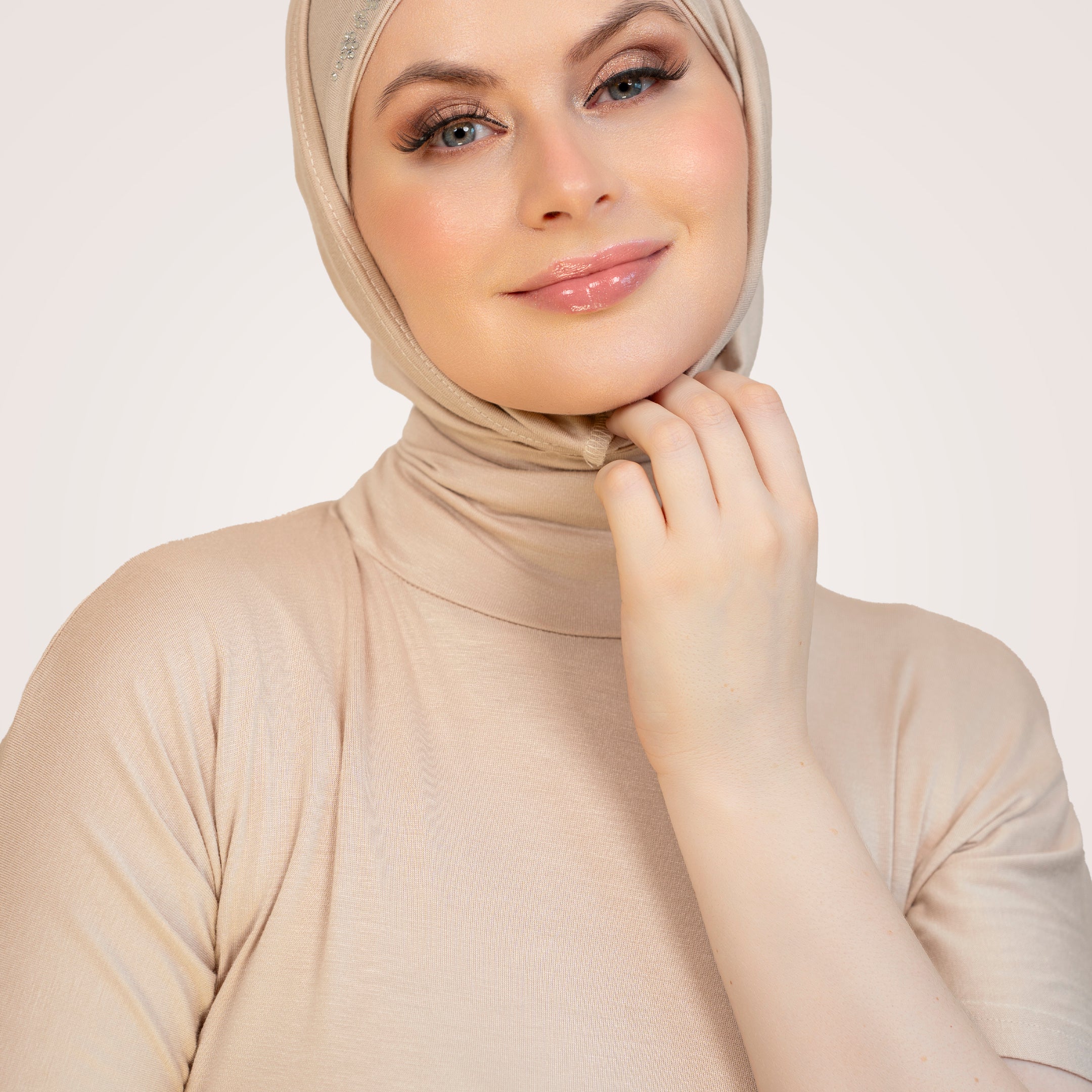 Set : Easy Hijab Matching With Short Top