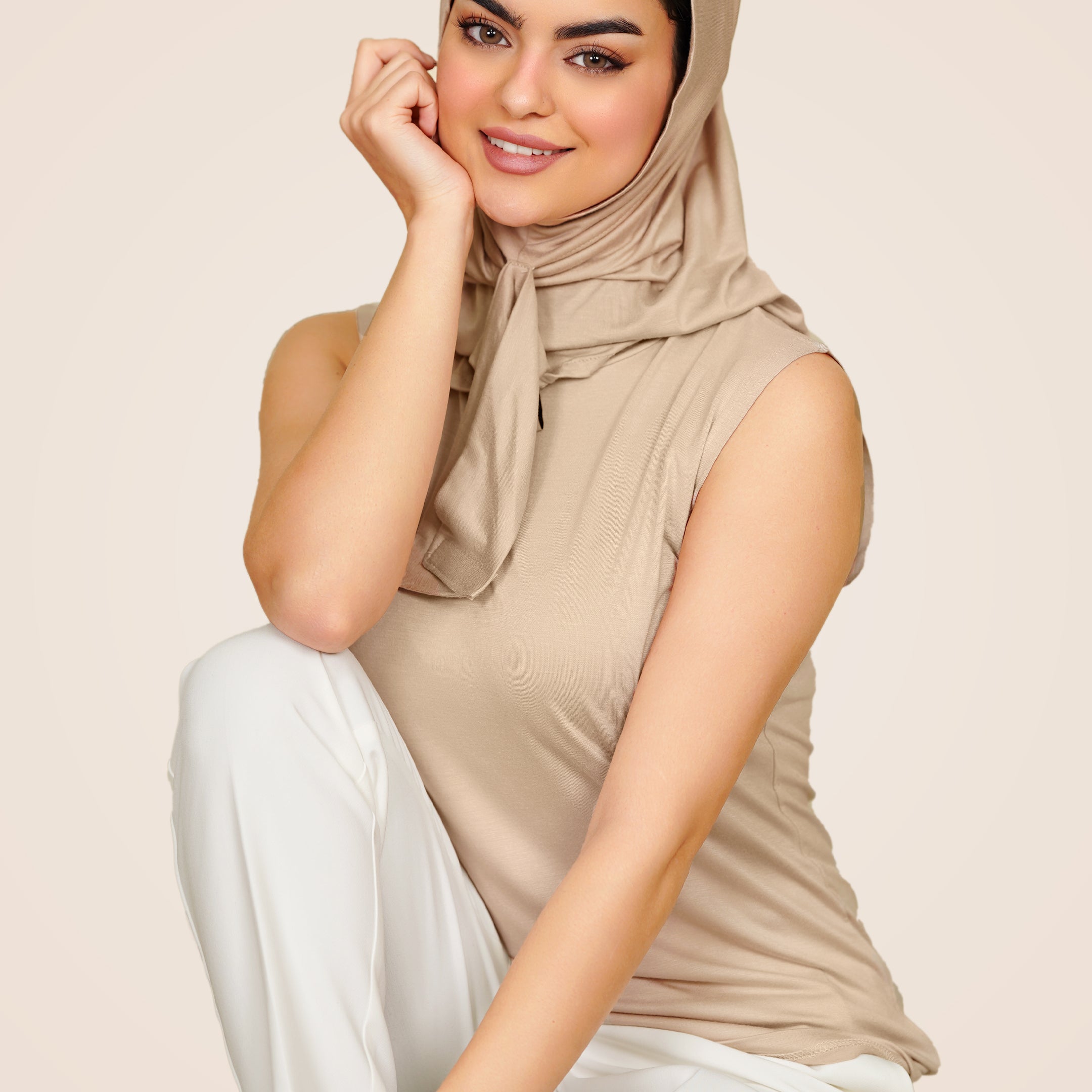 Set : Easy Hijab Matching With Cut Top