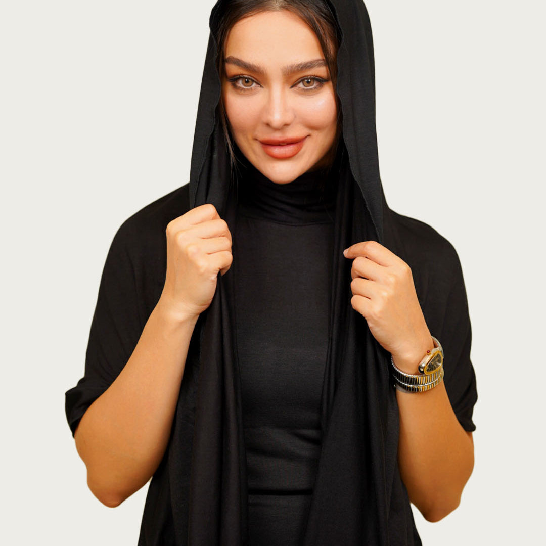 SET : Classic Hijab Matching With Short Top