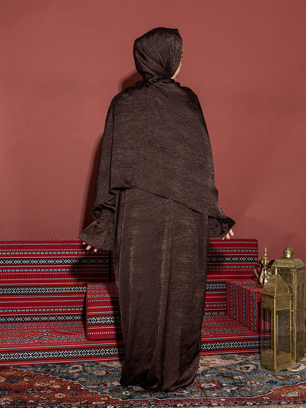 Magnet Prayer Abaya