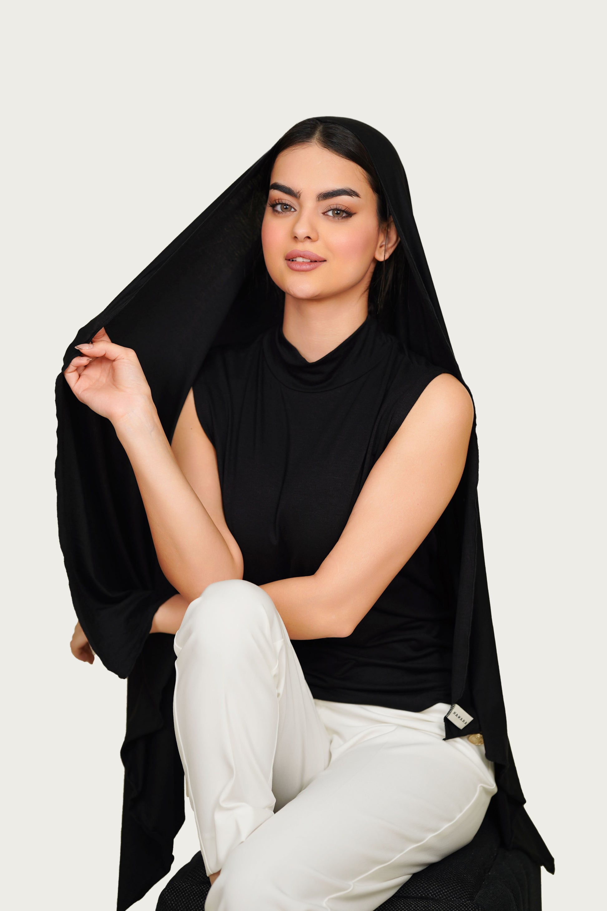 SET : Classic Hijab Matching With Cut Top