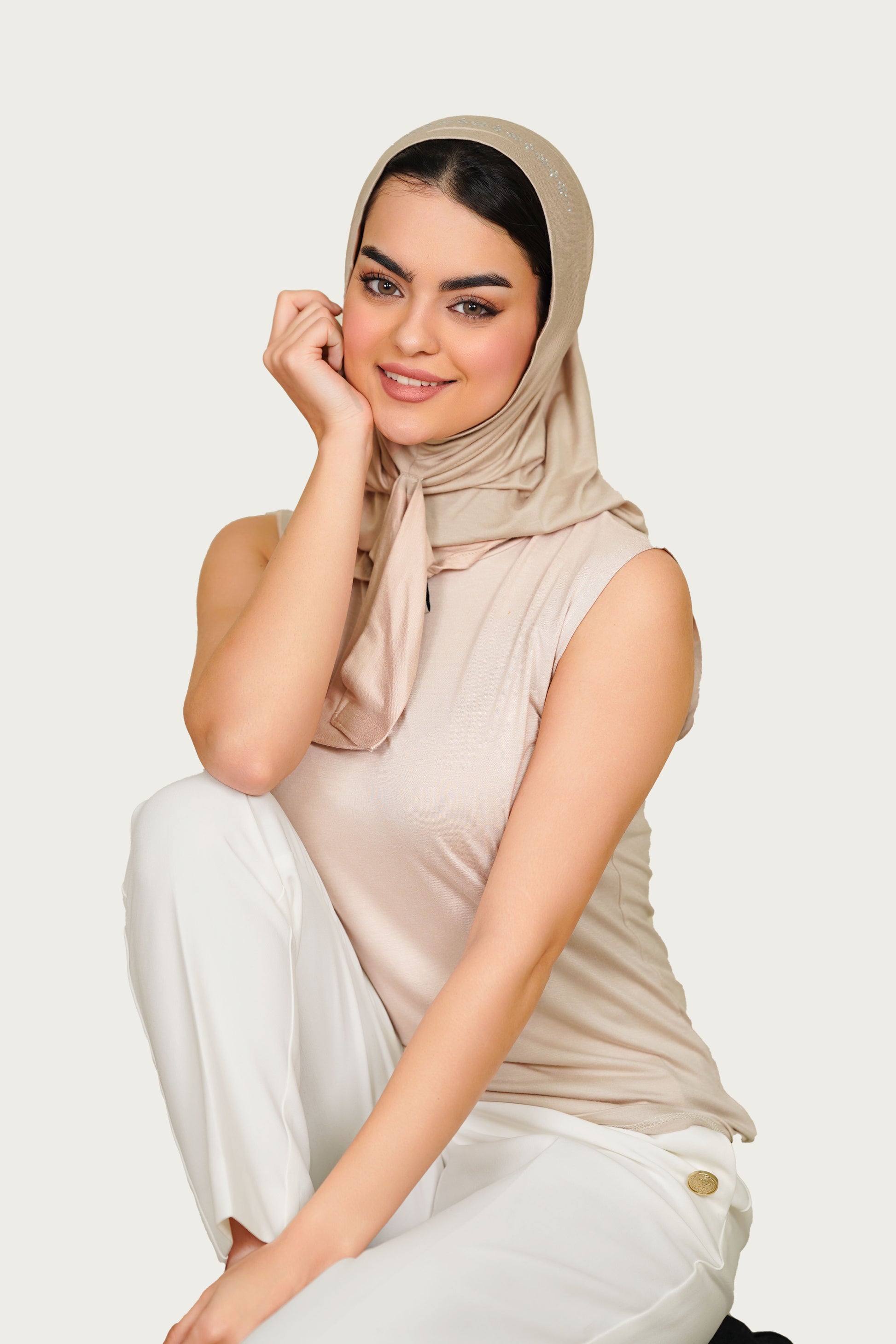 SET : Classic Hijab Matching With Cut Top