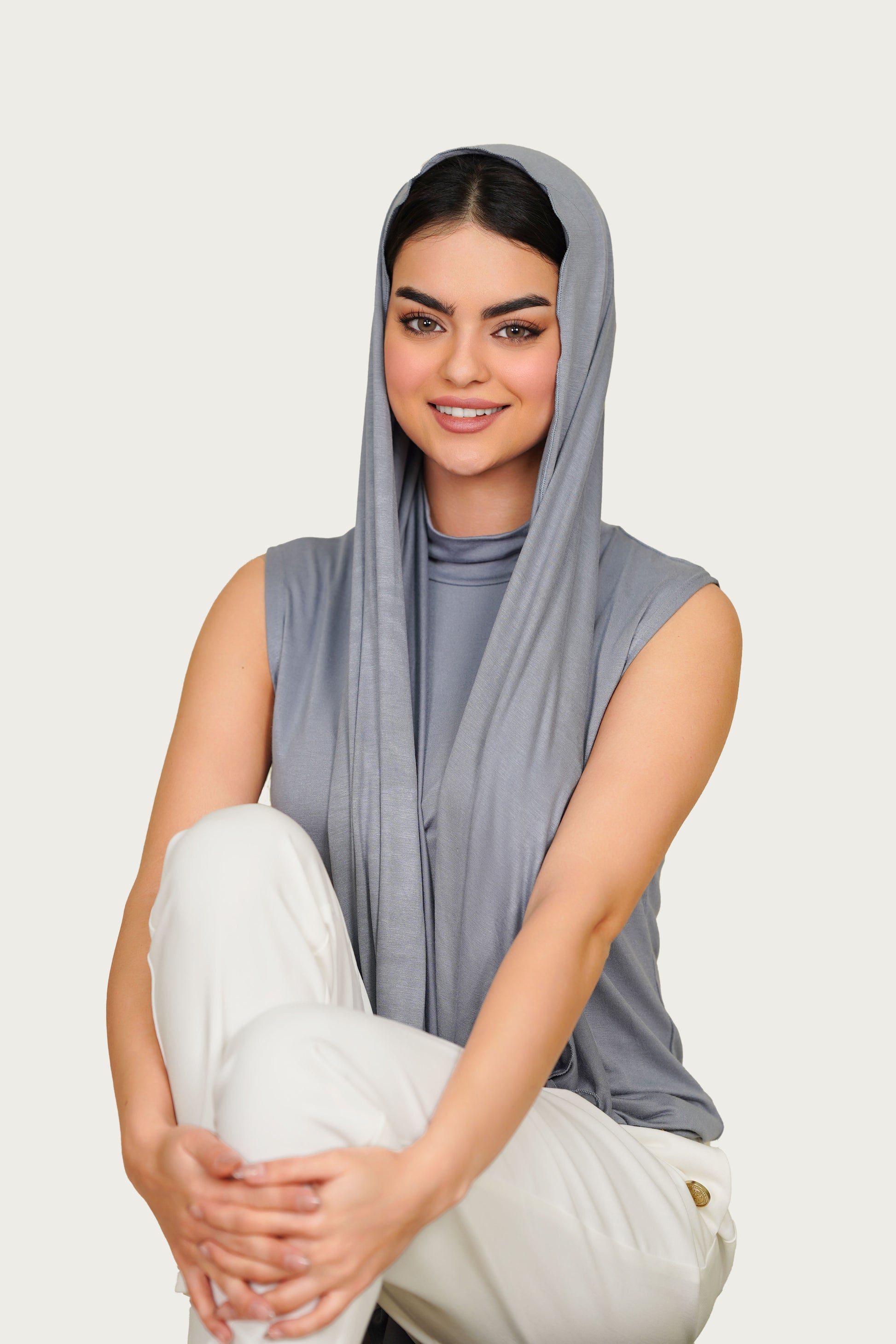 SET : Classic Hijab Matching With Cut Top