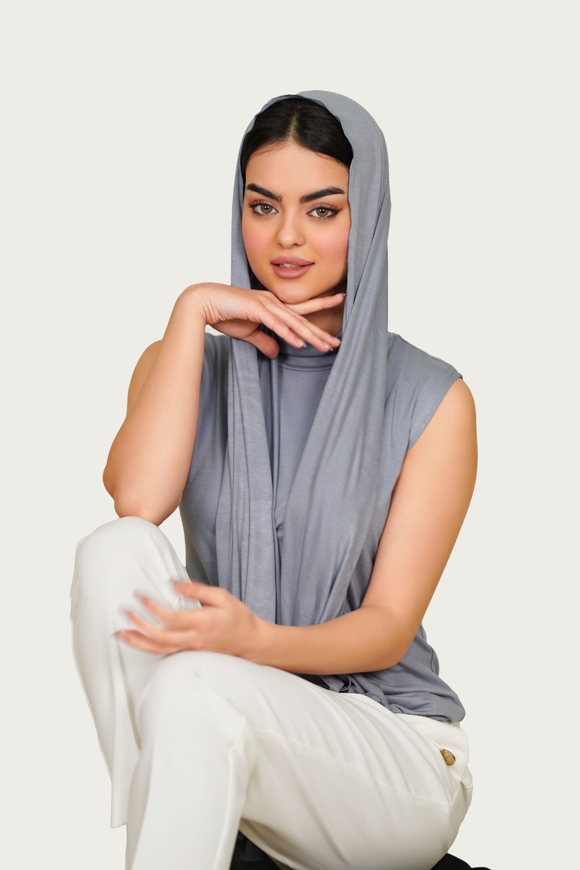 SET : Classic Hijab Matching With Cut Top