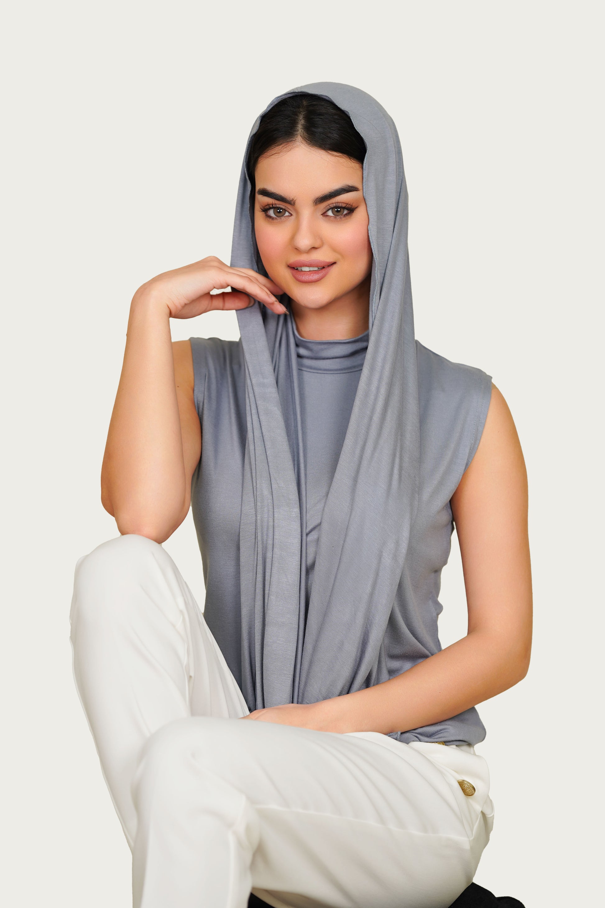 SET : Classic Hijab Matching With Cut Top