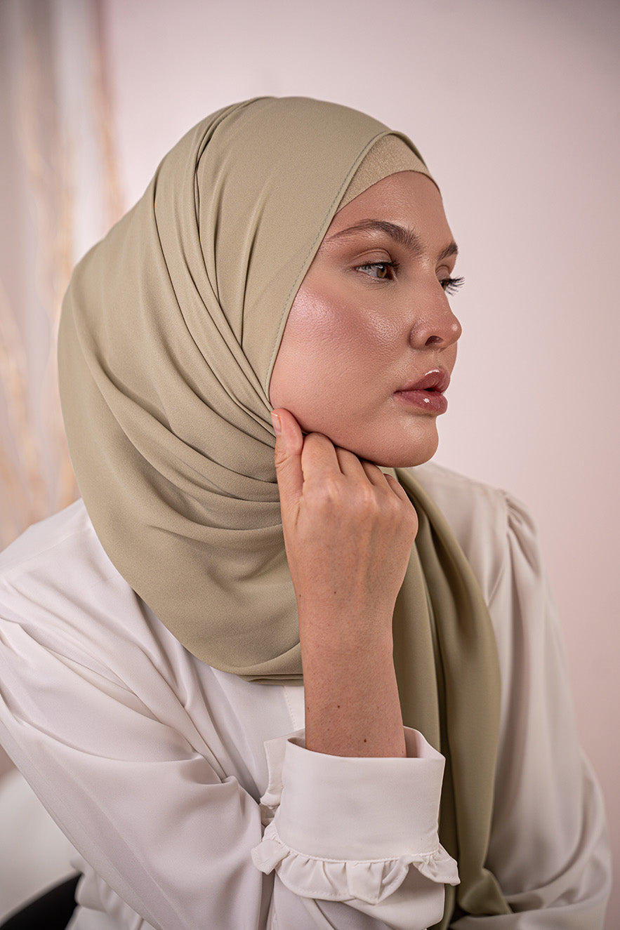 Chiffon Hijab (Matching Set)