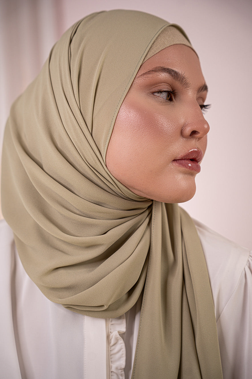 Chiffon Hijab (Matching Set)