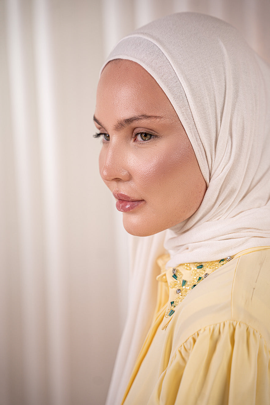 Off-white Nawara Sheila close-up | Nawara Hijab