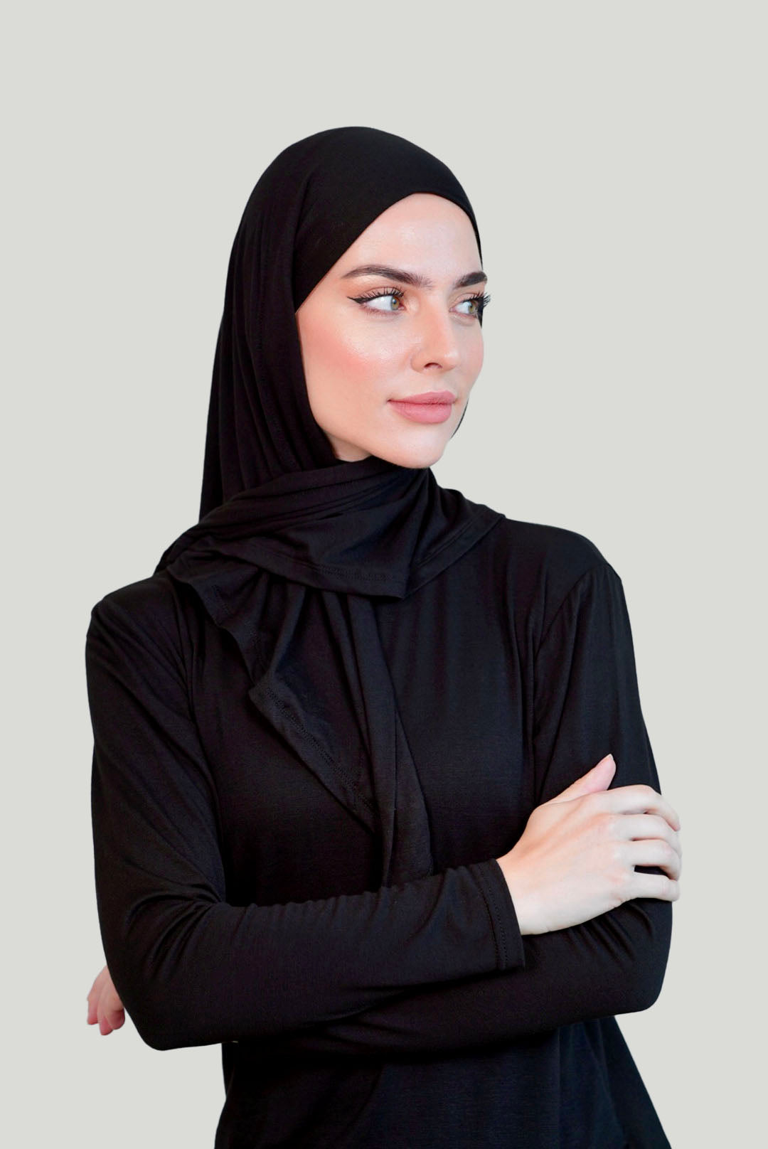SET : Triangle Hijab Matching With Long Top
