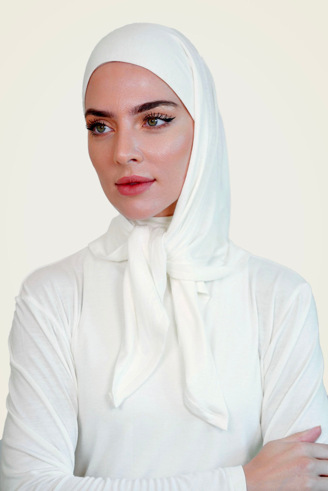 SET : Triangle Hijab Matching With Long Top